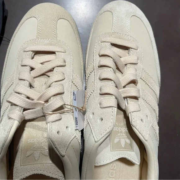 adidas Samba Sneakers in Beige - Picture 7 of 8